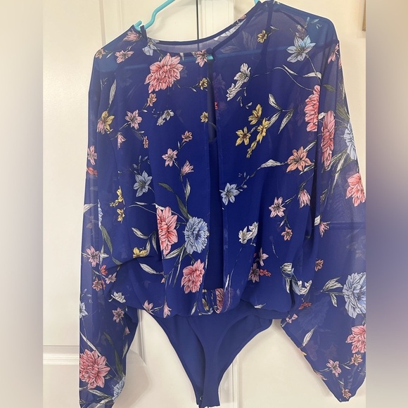Express Blue Floral Chiffon Bodysuit - Picture 4 of 5